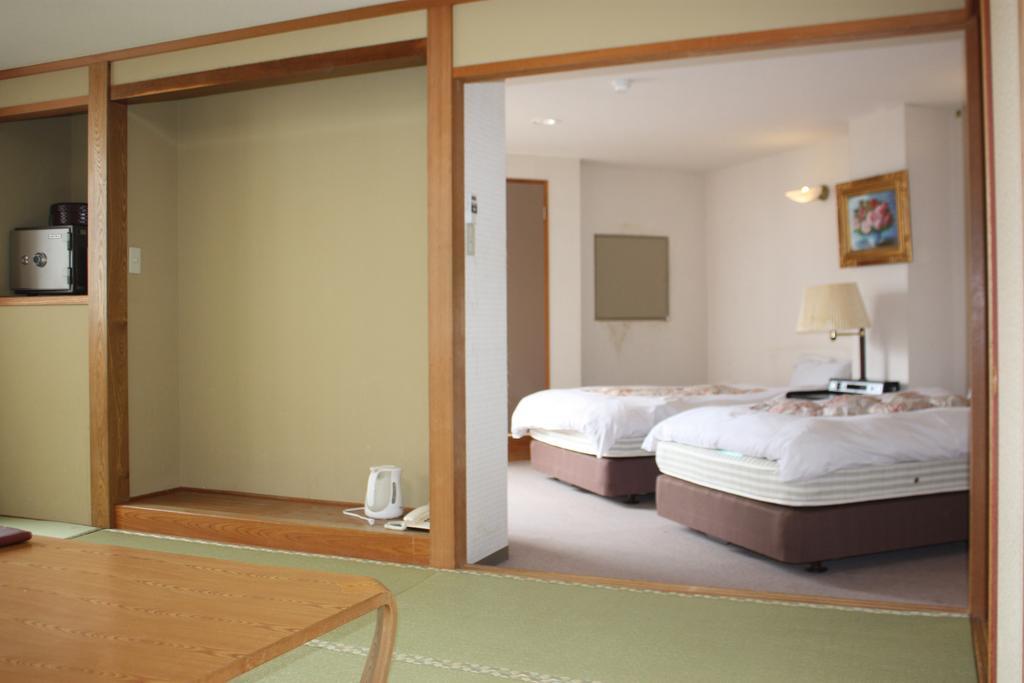 Hotel Higashidate Yamanouchi  Exterior photo